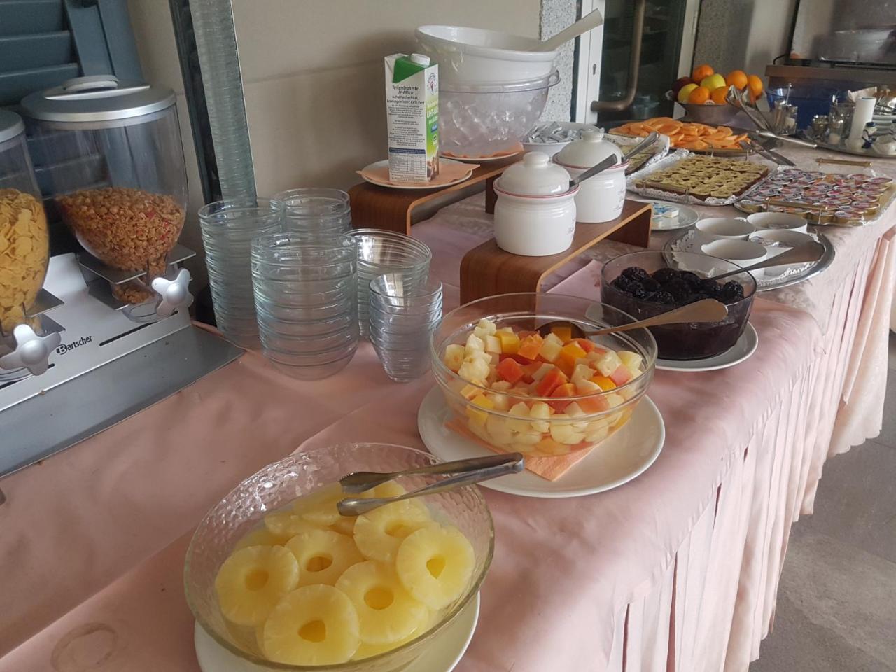 Hotel Bettina 메르고초 외부 사진